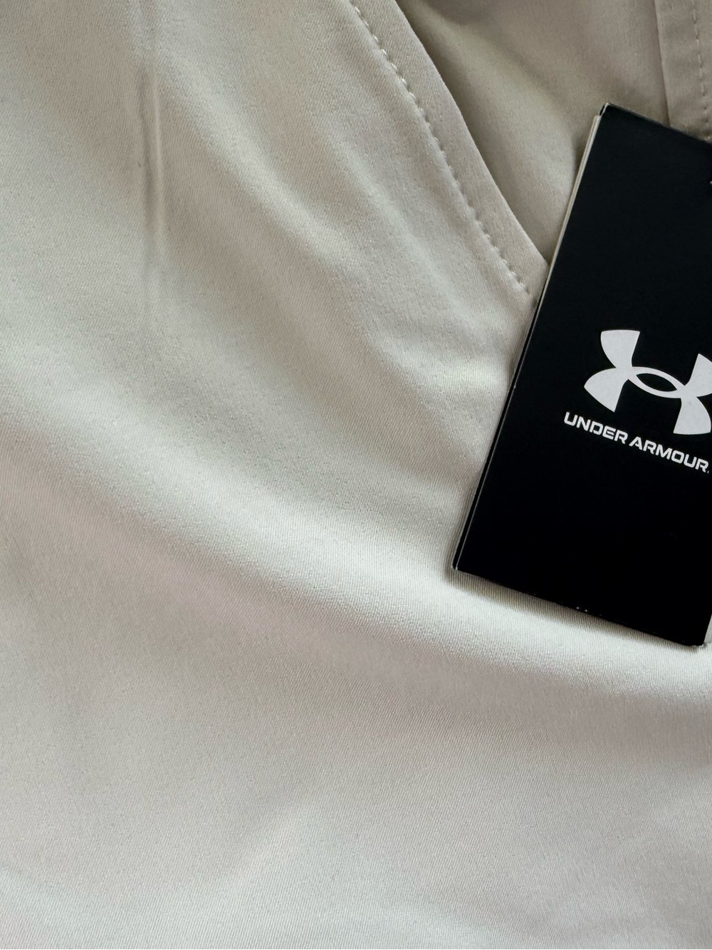 Under Armour UA Drive Shorts Men 40 Stone Golf Performance NEW 3115 - Picture 2 of 2